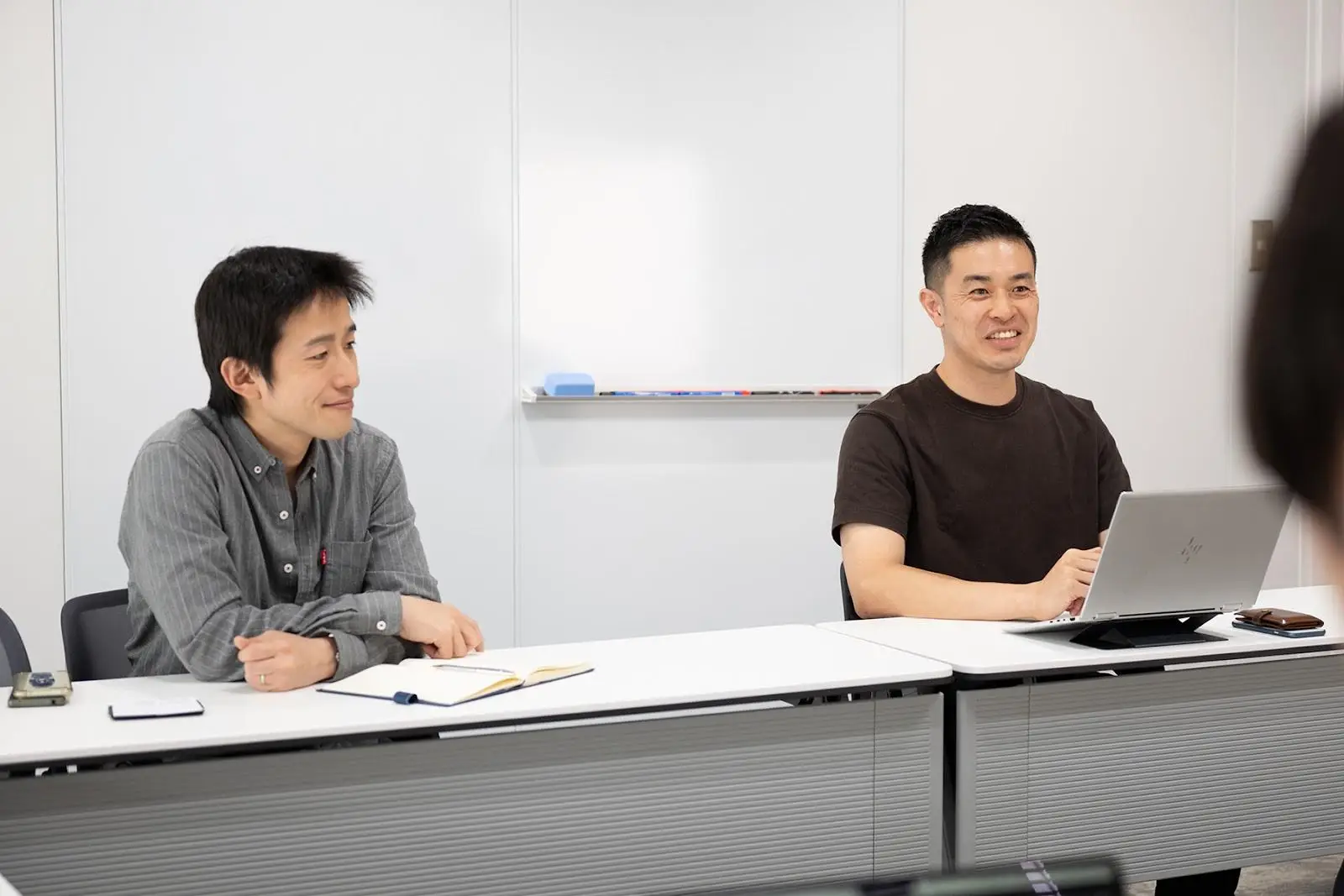 エレクトロラックス・プロフェッショナル・ジャパン株式会社 大久保様と門脇様